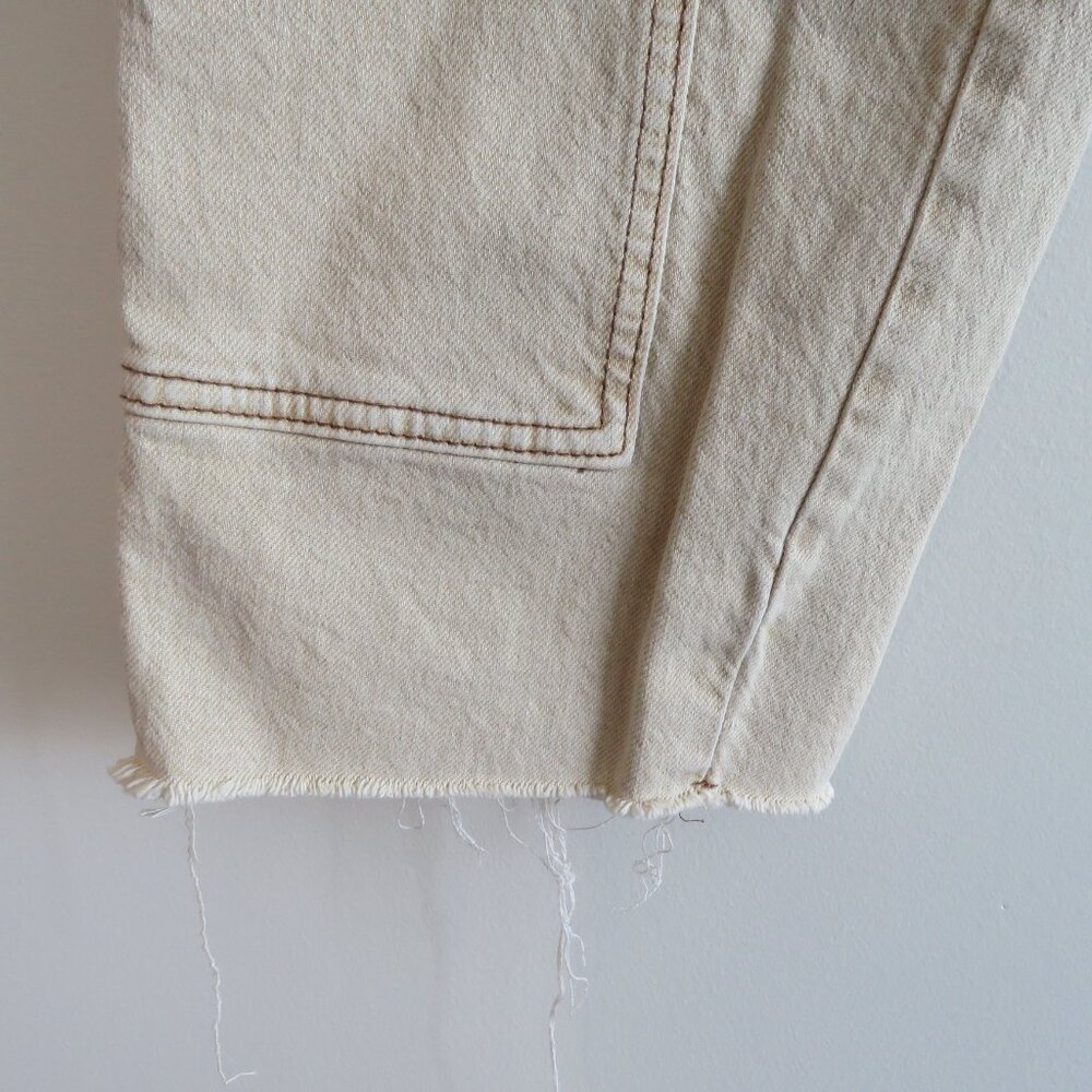 FREE PEOPLE WE THE FREE Risk Taker Mid Rise Jeans in Ecru Neutral Boho - Size 26 - Picture 9 of 16